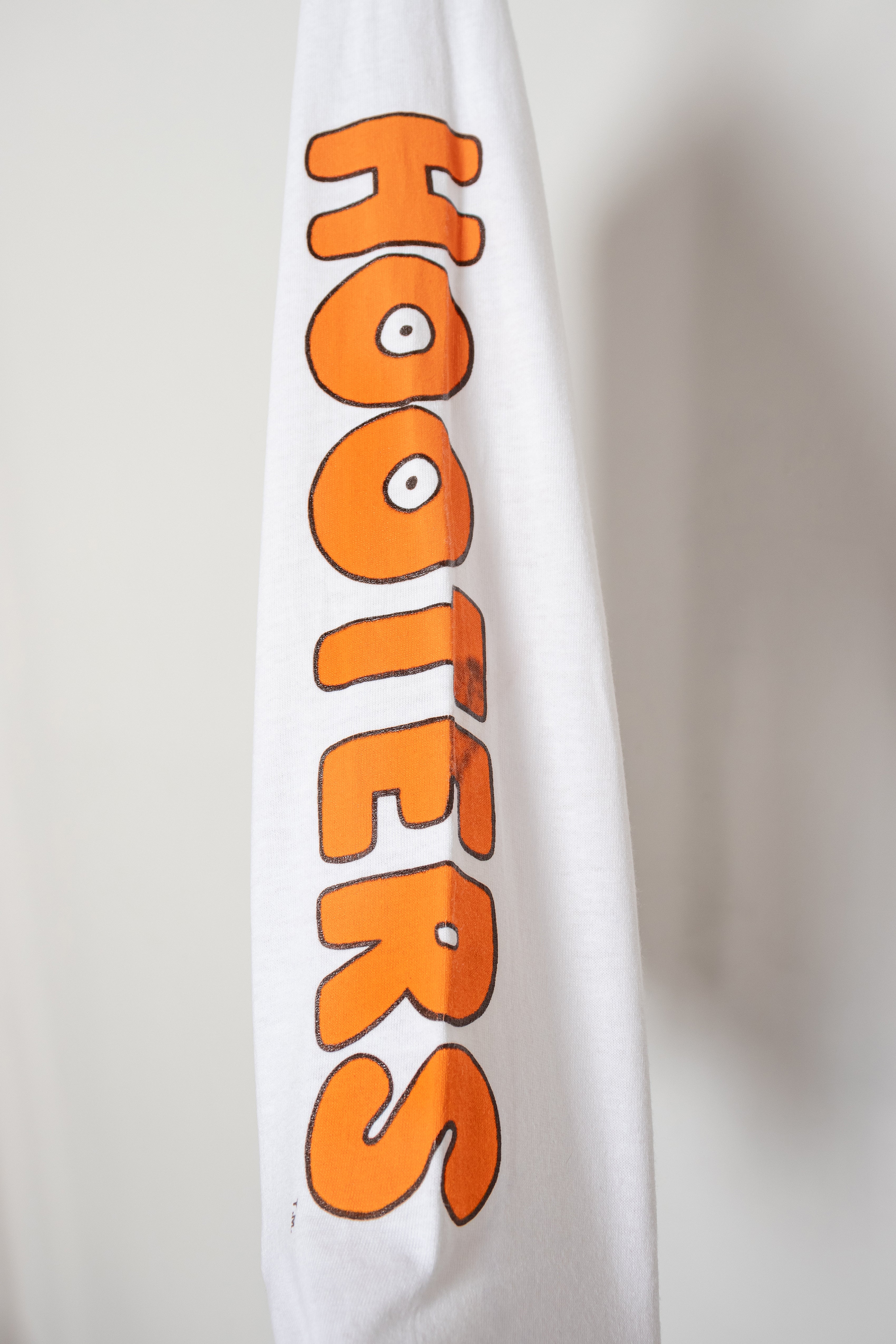 hooters-3400_3400x.jpg?v=