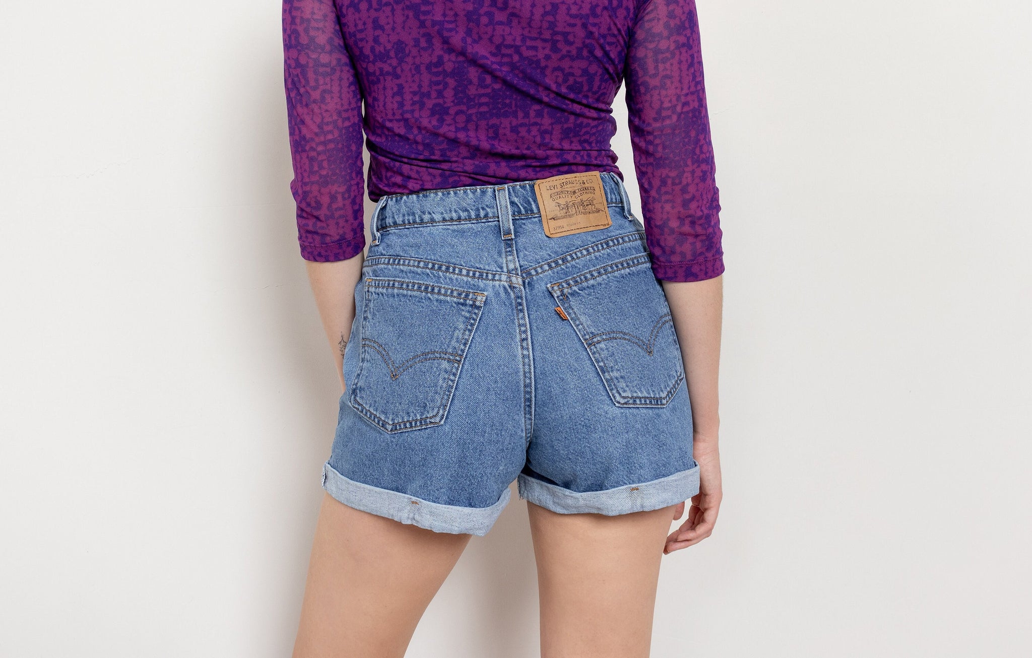 Levi's 954 shorts online