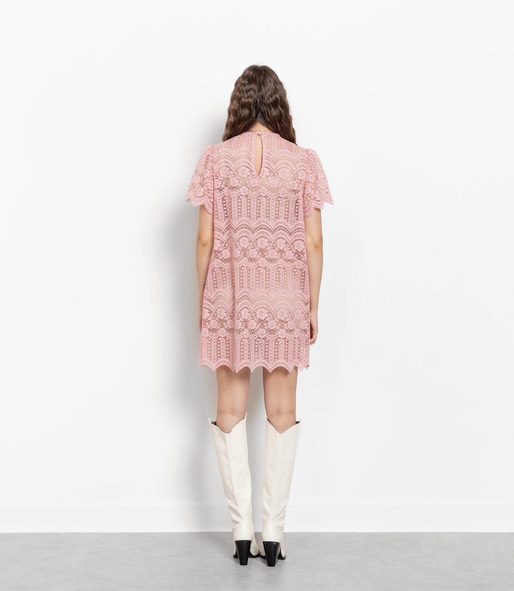 Sheerly Pink