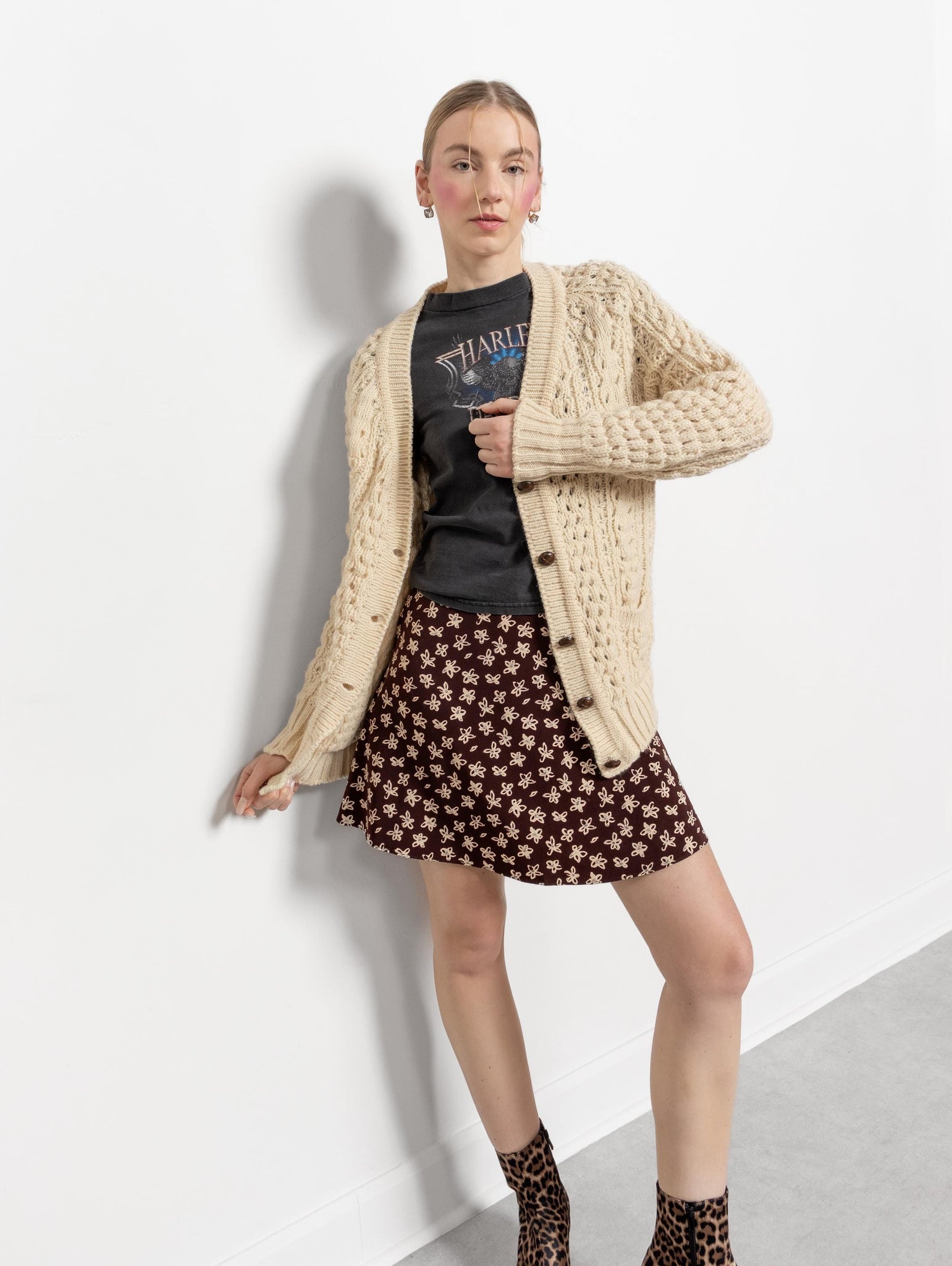 Hand Knit For Una