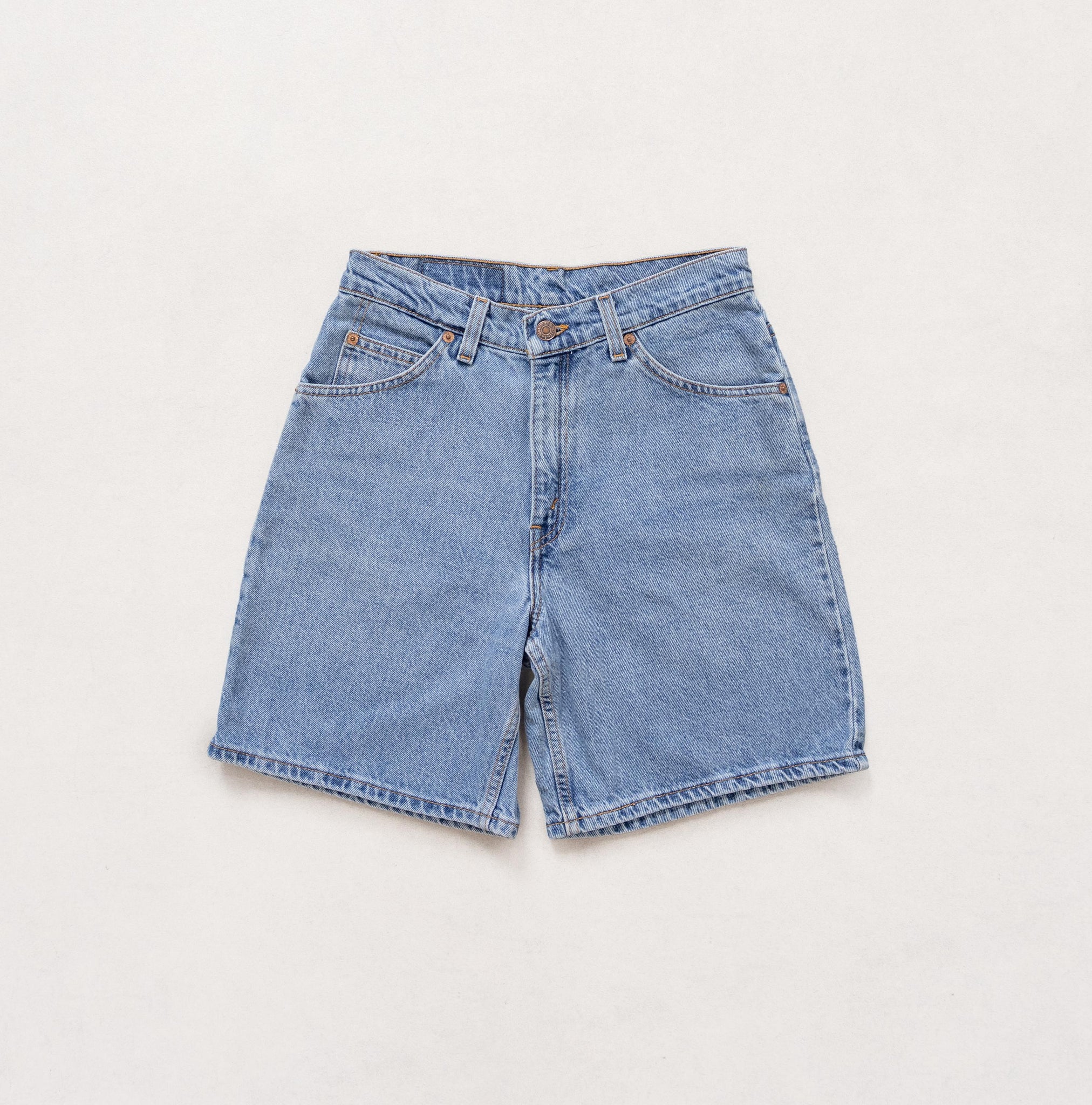 Levi's Jorts
