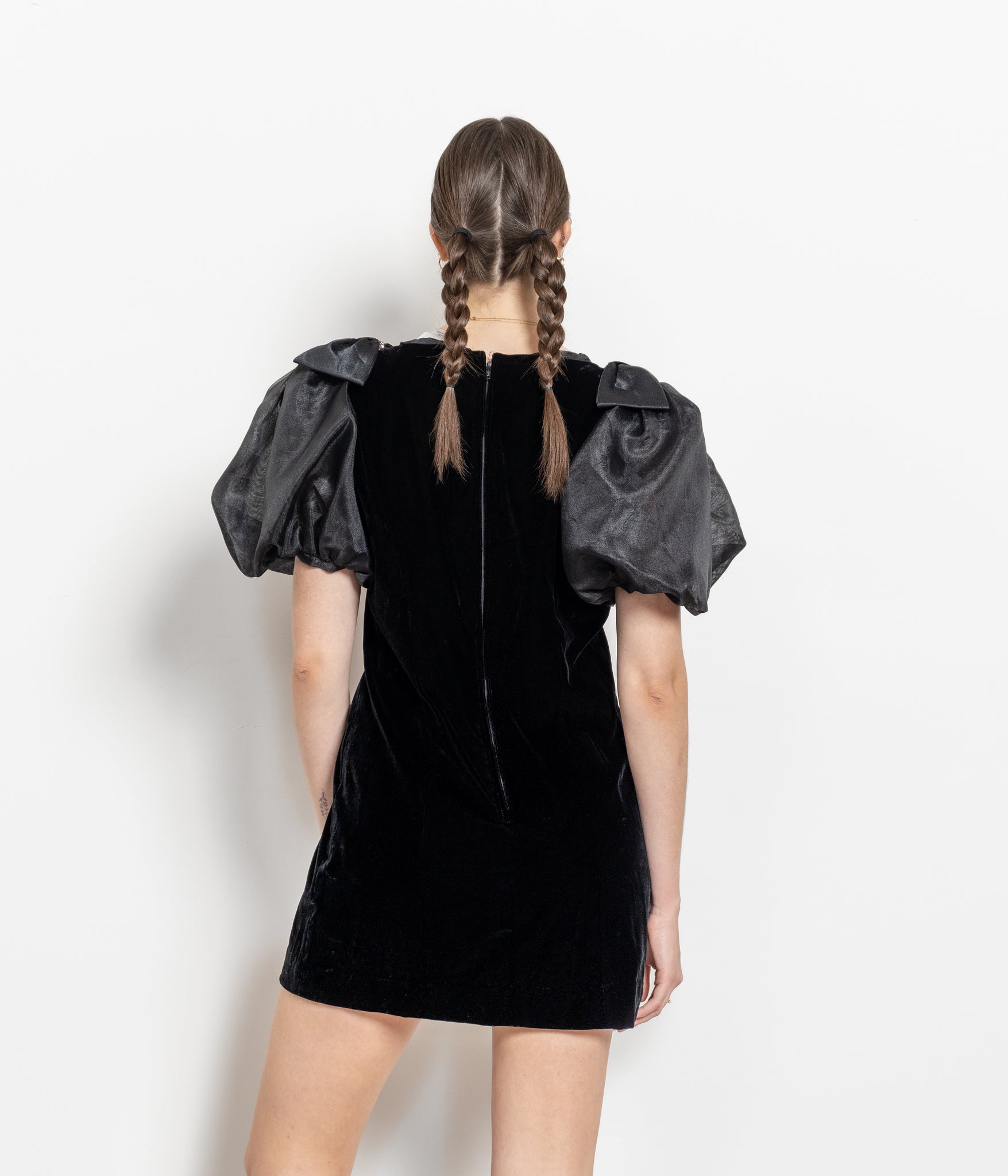 Statement Sleeve Party Dresses Statement Sleeve Party Dresses