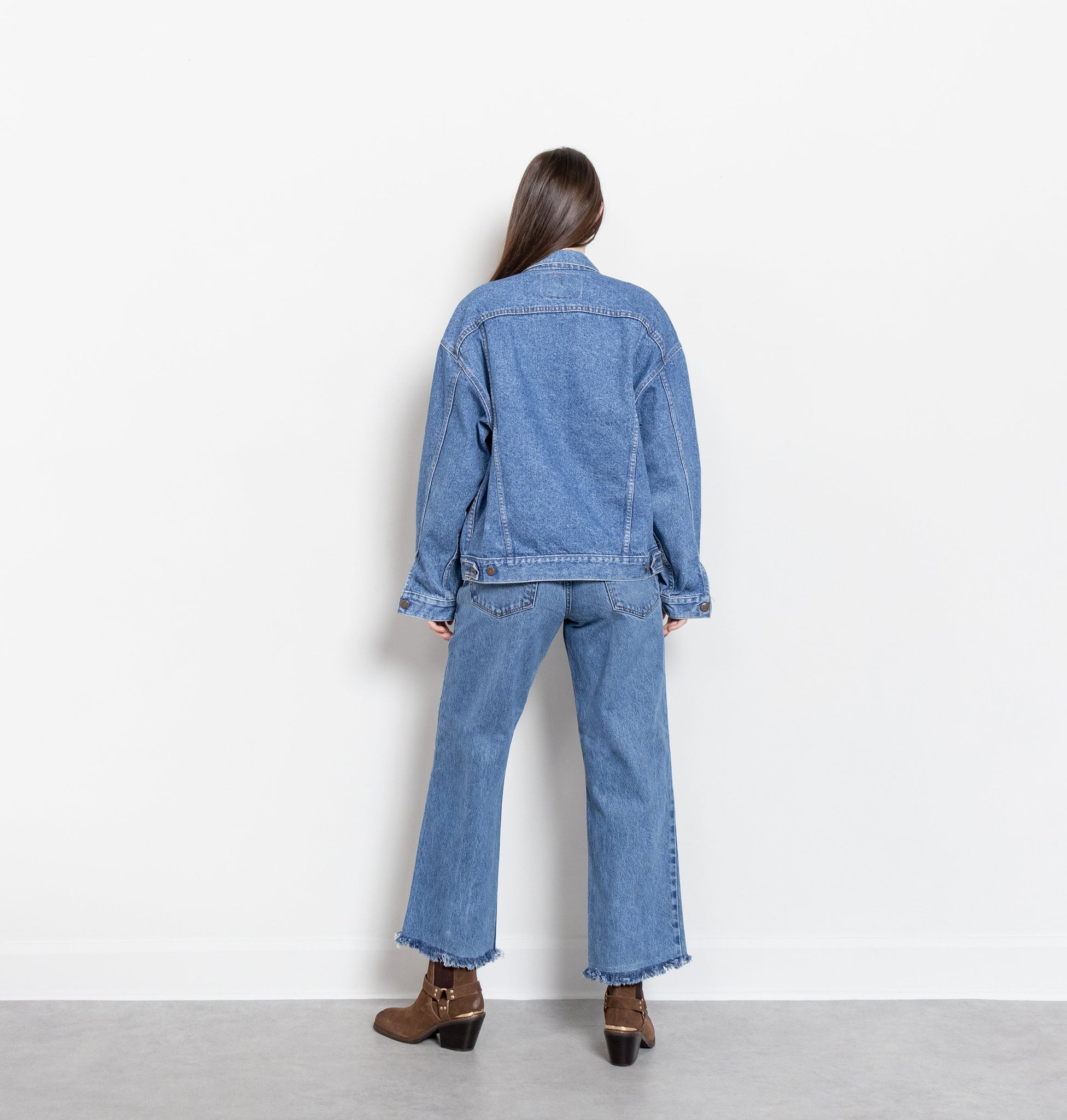 See why? Levi's