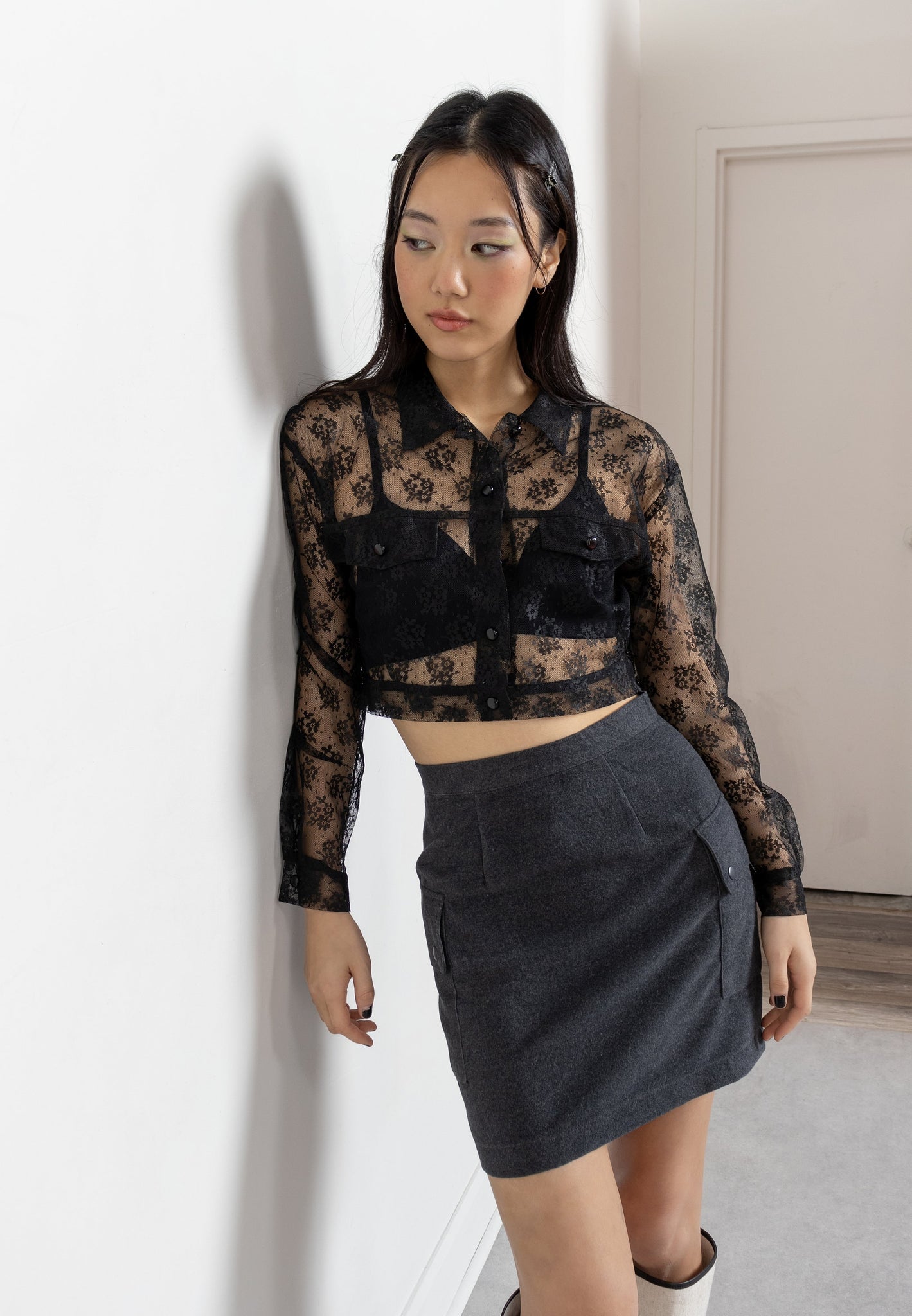 Cropped Lace