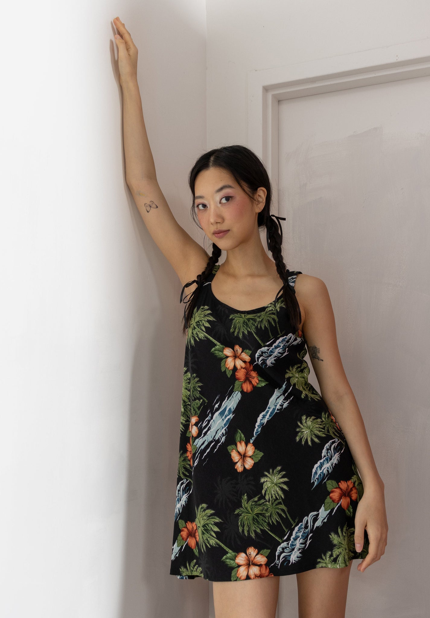 Easy Tropics