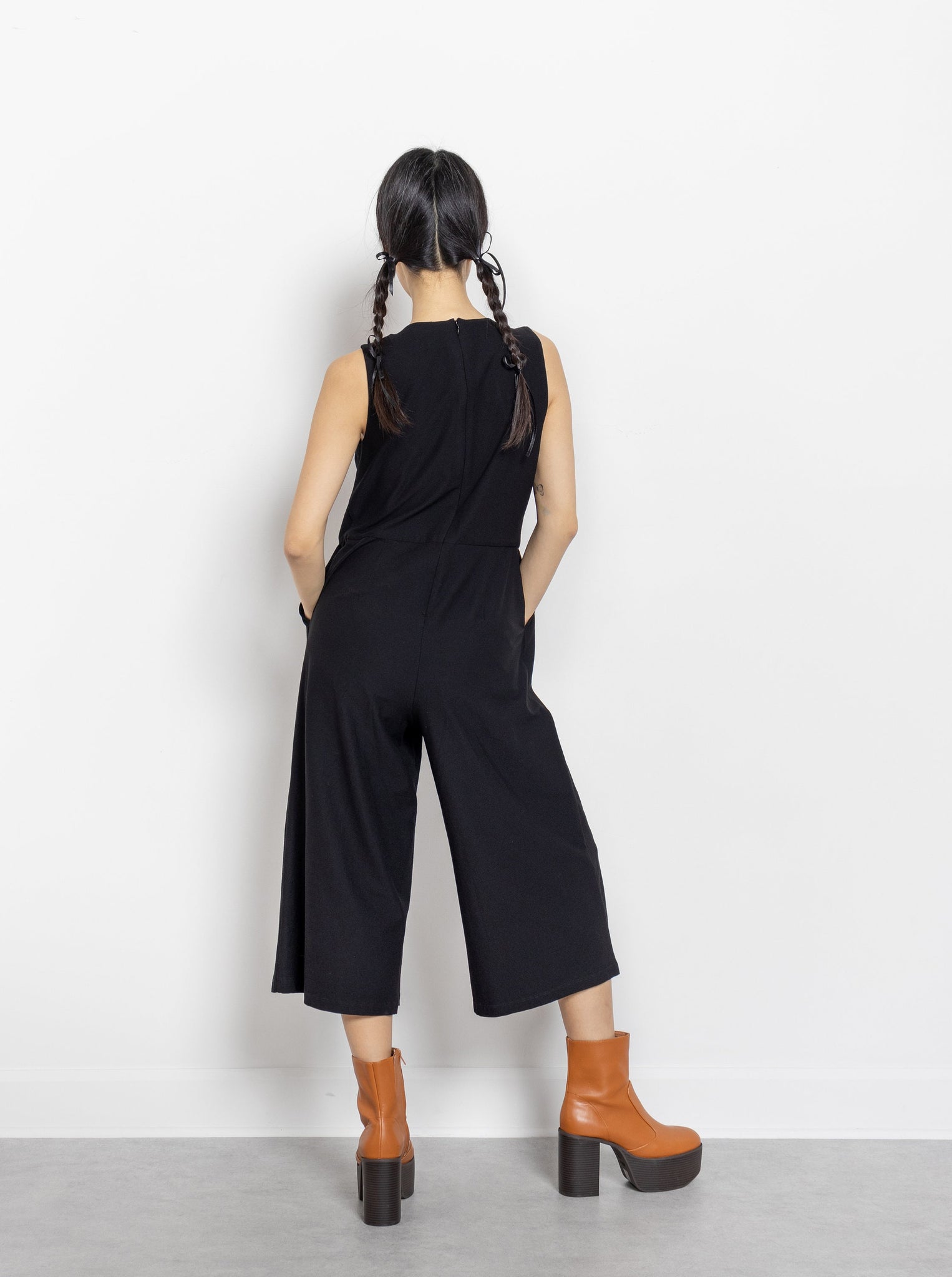 EILEEN FISHER Organic Cotton Blend Short Sleeve Jumpsuit | Endource